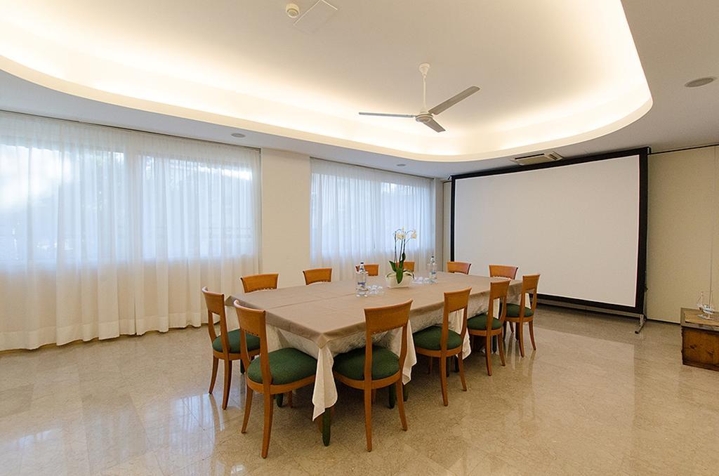 Hotel Concord Ριτσόνε Εξωτερικό φωτογραφία